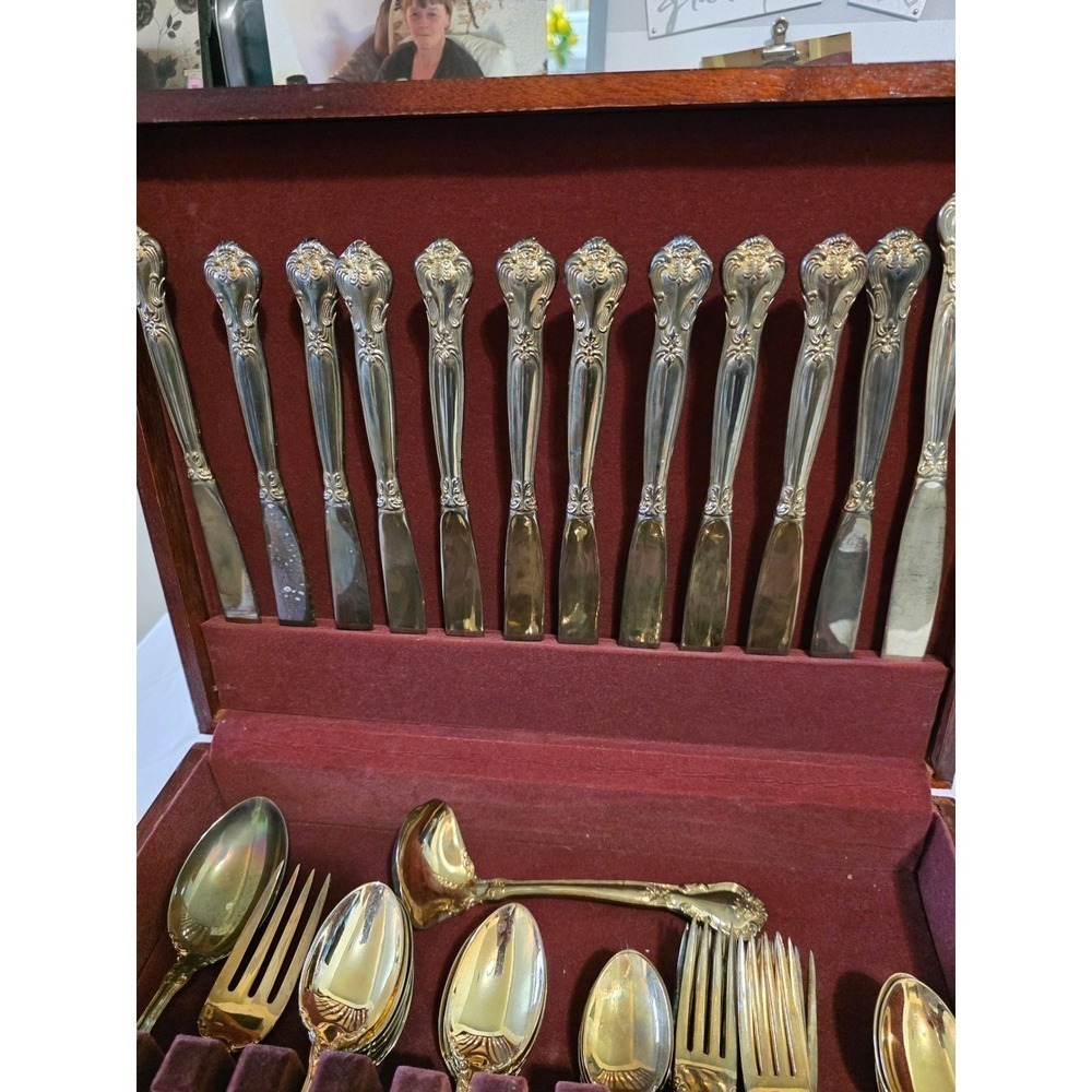 Flatware Dining 52 piece FULL SET,Godinger Gold Plated Set with Wooden Chest.